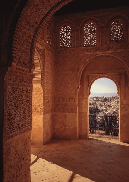 اسلام کی نشاۃ ثانیہ}