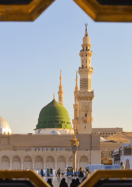 عظمتِ مصطفےٰﷺ}